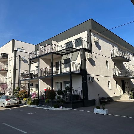 Apartment Aura Beograd Bagian luar foto