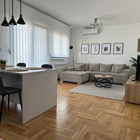 Apartment Aura Beograd Bagian luar foto